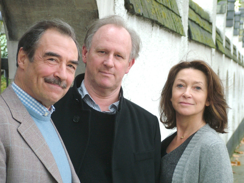 Neil Stacy, Peter Davison and Cherie Lunghi 