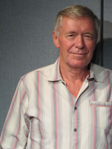 Bernard Holley