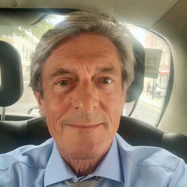 Nigel Havers (SUV)