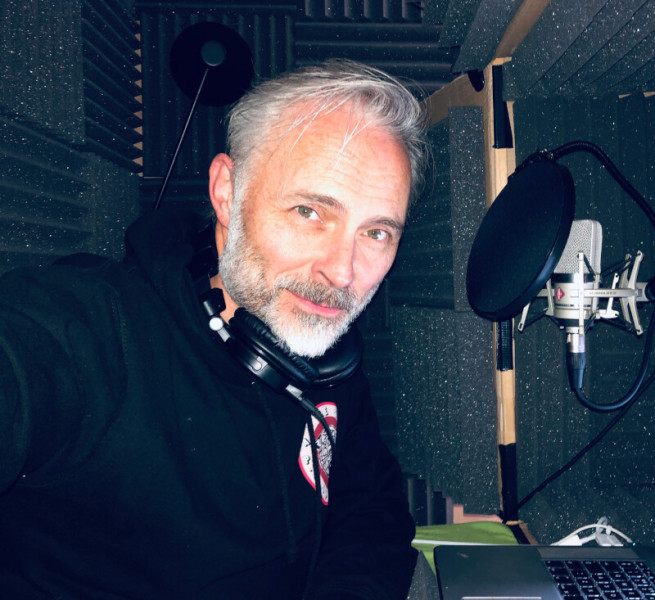 Mark Bonnar