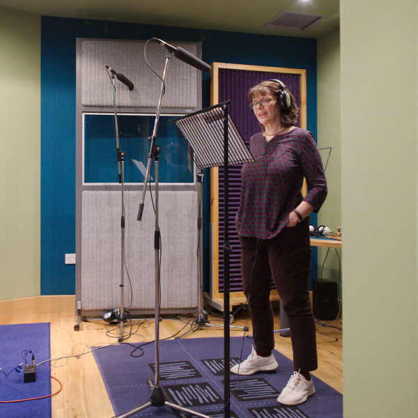 Lisa Bowerman recording in studio