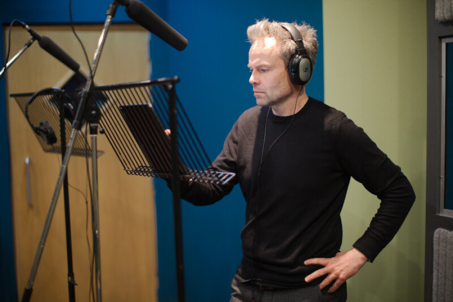Jamie Glover