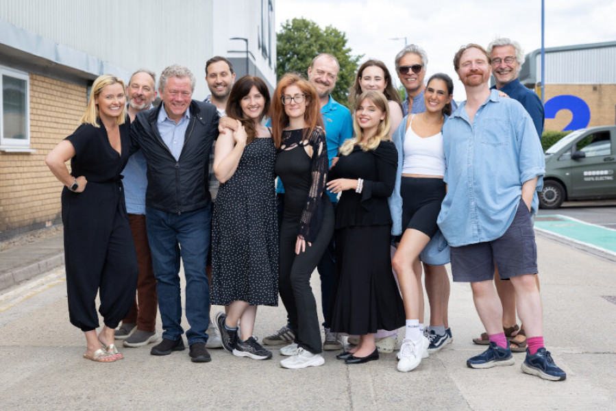Lizzie Worsdell, Alan Barnes, Jon Culshaw, Samuel Clemens, Daisy Ashford, Sadie Miller, Tim Treloar, Miranda Barnes, Grace Darling, Gary Turner, Lara Lemon, Simon Kane, Mark Elstob